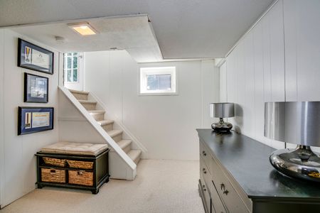 For Lease - 256 Eastcourt Road, Oakville, Ontario - Photo 2