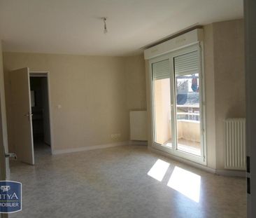 Location Appartement 2 pièces 48m² BOURGES 18000 - Photo 2