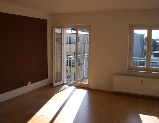 Attraktive 2 Zimmer-Wohnung mit Balkon in der Paulsstadt zu mieten! - Photo 1