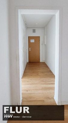 4 Zimmer mit Balkon und EBK, frisch saniert mit Aufzug - Foto 1