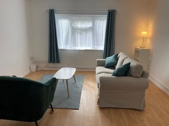 Peverell Close, Bristol - Photo 1