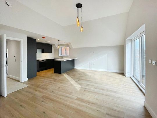 2 bedroom penthouse to rent - Photo 1