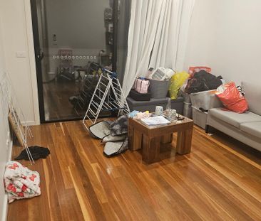 Mooroolbark - Photo 1