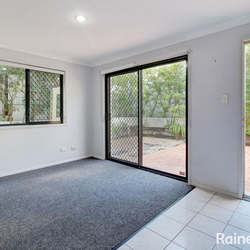 4/45 Brisbane Street, Toowong, QLD 4066 - Photo 1