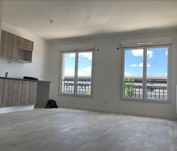 3 pièces - 62,29 m² - 1er étage - Colocation autorisée - Photo 3