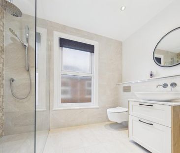 4 bedroom terraced house to rent - Photo 4