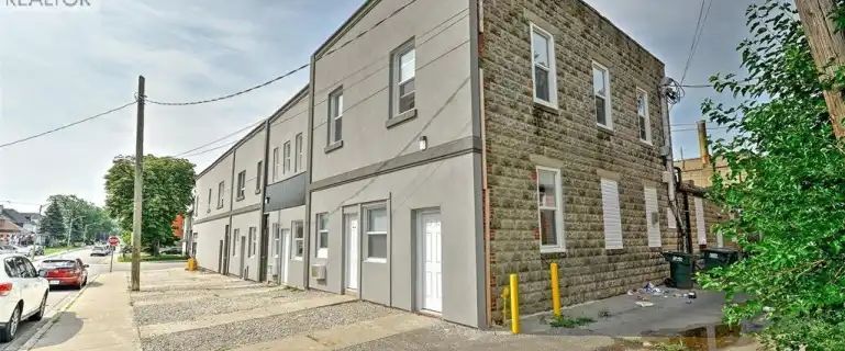 581 PIERRE AVENUE Unit# 7 | 581 PIERRE AVENUE Unit# 7, Windsor - Photo 1