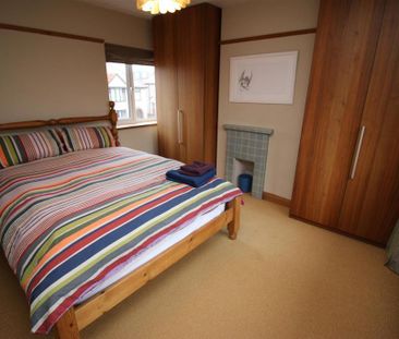 4 bedroom private hall to rent - Photo 4