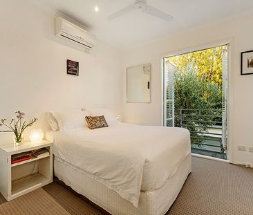 Superb Double Storey Townhouse With Outdoor Entertainment Area - Photo 4
