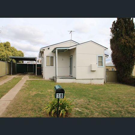 19 Mangowa Close, Orange, NSW 2800 - Photo 4