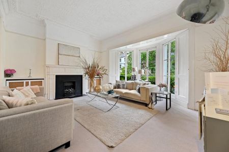 6 bedroom semi-detached house to rent - Photo 2