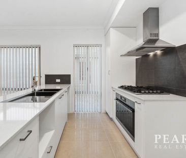 Welcome Home! - Photo 2