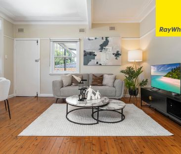 NEAT & TIDY TWO BEDROOM FAMILY HOME - Photo 1