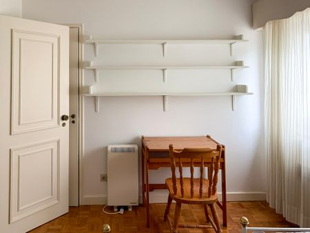 Nice furnished T3 in Galiza, São João do Estoril. - Photo 5