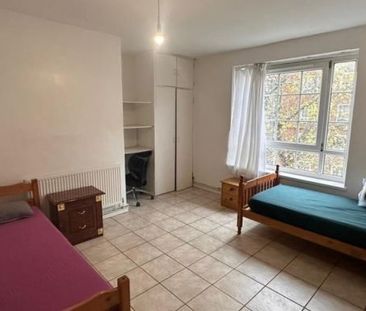 Room in a Shared House, Stockwell Gardens, SW9 - Photo 2