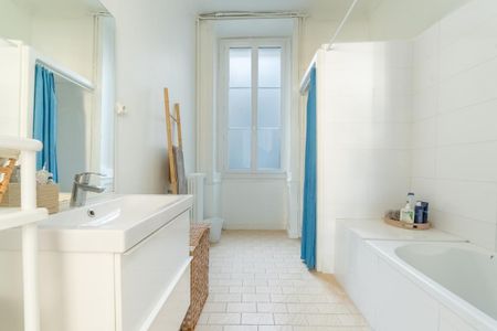 Location Appartement 1 pièce Meublé 47m² NANTES 44000 - Photo 5
