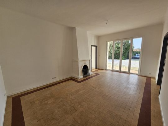 Location Maison 3 pièces 90m² SIX FOURS LES PLAGES 83140 - Photo 1