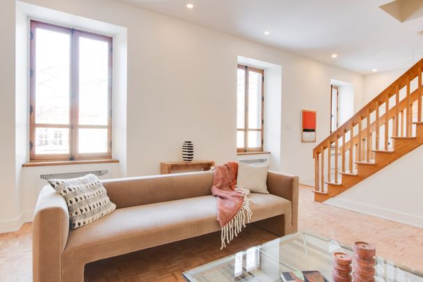 2054 Rue St-Denis #A - Photo 1