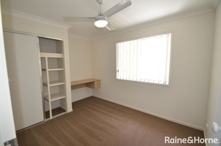 Lovely Modern 3 bed Townhouse For Rent $650 per week - Photo 4