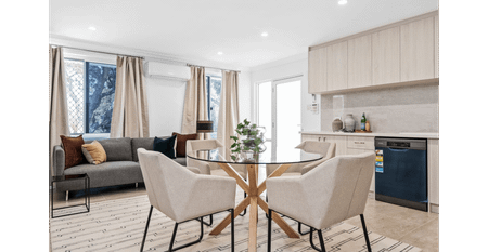 Stylish Home in the Heart of Attadale - Photo 2