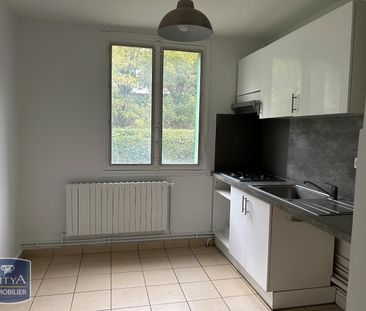 Location Appartement 3 pièces 53m² ST ETIENNE 42000 - Photo 4