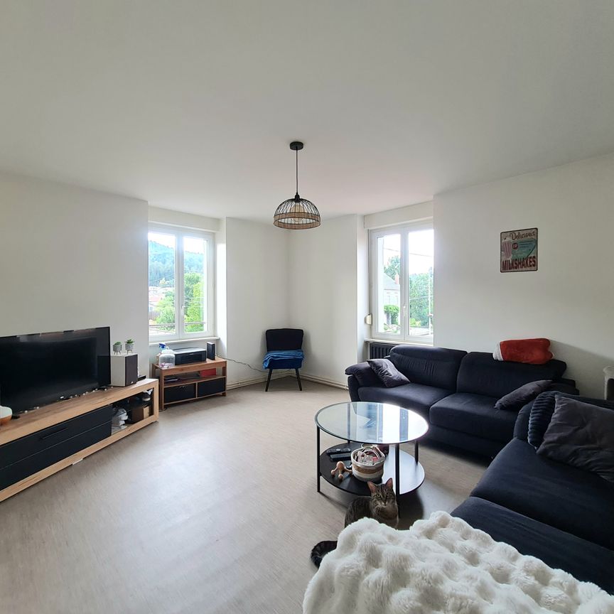 Location Appartement 92m² - Photo 1