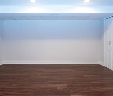For Lease - 14 Mandel Crescent Unit# #basement, Richmond Hill, Ontario - Photo 6