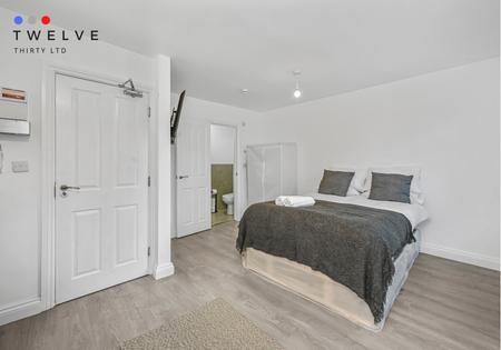 Studio to rent - Photo 5