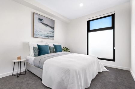 201/5 Claire Street, Mckinnon - Photo 3