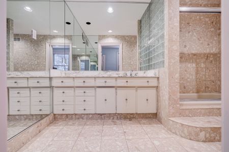 For Lease - 27 Junewood Crescent, Toronto, Ontario - Photo 2