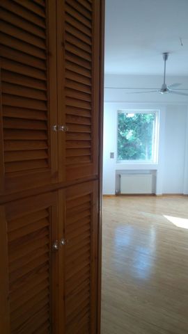 Μονοκατοικία για ενοικίαση Κέντρο (Βουλιαγμένη) - Φωτογραφία 4