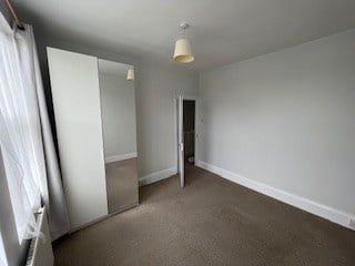 2 Bed Flat, Aldeburgh Street, SE10 - Photo 5