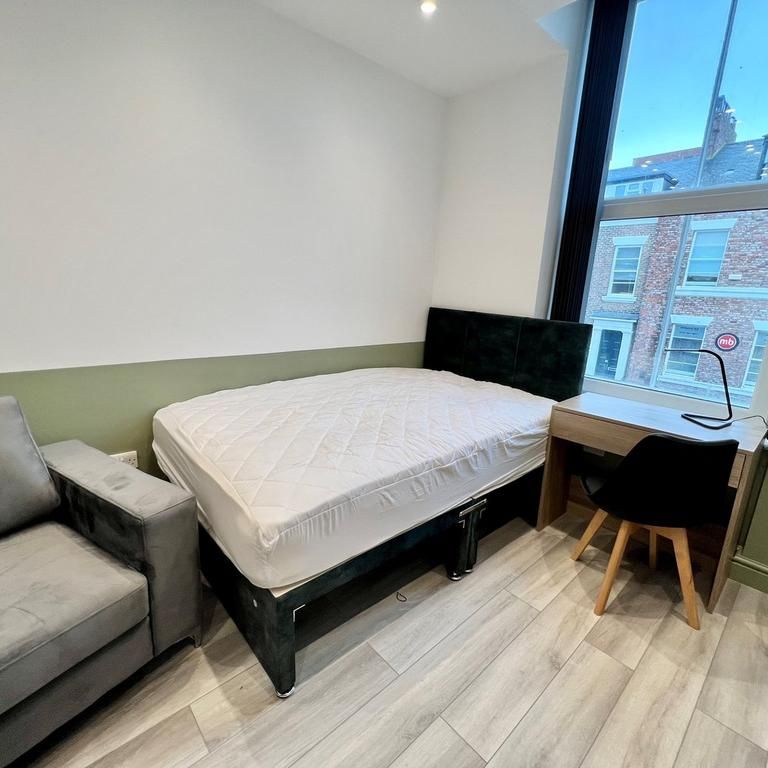 Studio to rent - Photo 1