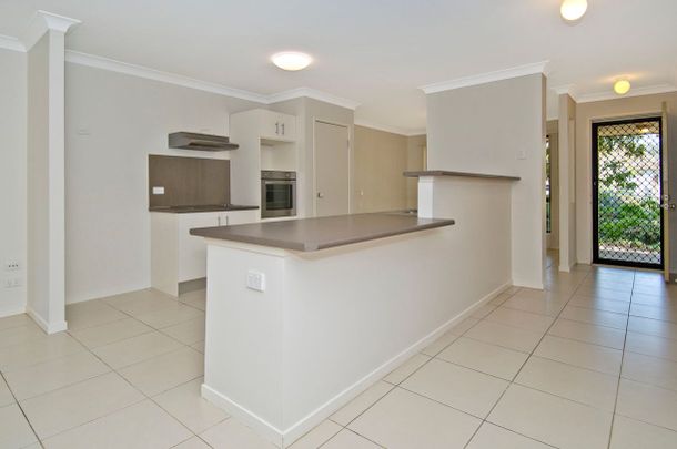 Three Bedroom Pimpama Home Ready to Move In! - Photo 1
