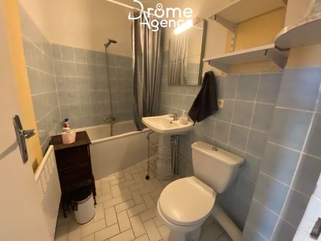 Location Appartement 2 pièces 42m² VALENCE 26000 - Photo 5