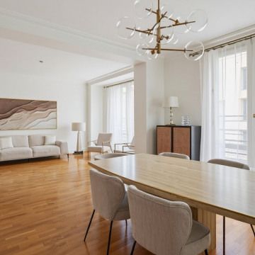 Appartement • Saint James-Général Koenig - Photo 1