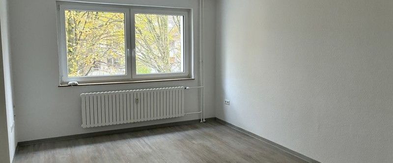 Willkommen Zuhause: Renovierte 3,5 Zimmerwohnung an berufstätige Familie abzugeben - Photo 1