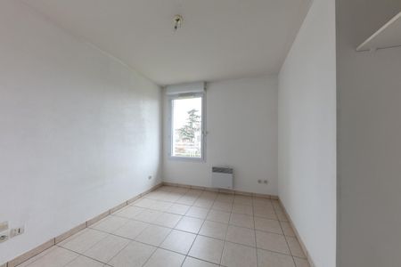 location Appartement T2 DE 42.44m² À MURET - Photo 4