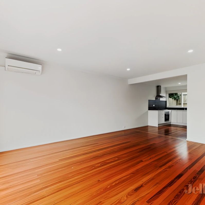 3/7 Kenilworth Parade, Ivanhoe, Melbourne - Photo 1