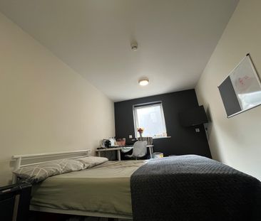 Room in a Shared Flat, Forster Street, NG7 - Photo 3