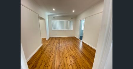 Walking distance to shops - Photo 4