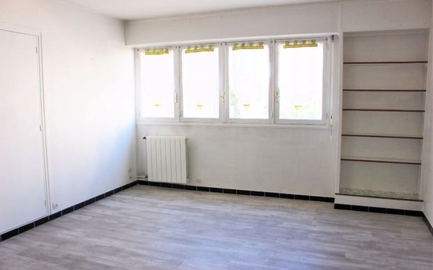 Appartement à louer 2 pièces • Marseille 5 - Photo 1