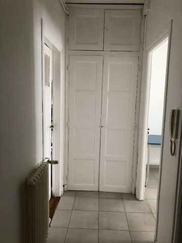 Brest Vaste T2 au coeur de Saint Martin au 2ème et dernier étage - Photo 5