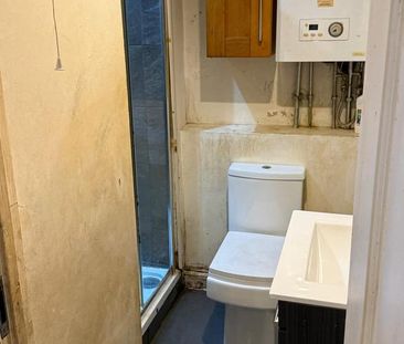 Studio to rent - Photo 6