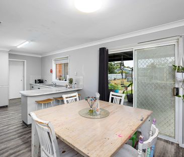 EXCELLENT FAMILY HOME - Photo 3