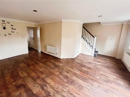 3 bedroom terraced house to rent - Photo 5