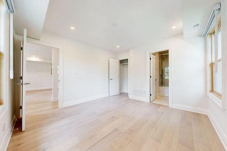 For Lease - 33 Centre Street Unit# Unit A, Vaughan, Ontario - Photo 4