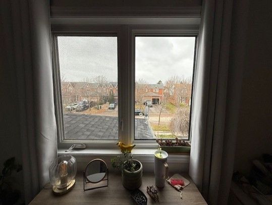 For Lease - 45 Potter Crescent, New Tecumseth, Ontario - Photo 1