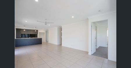 GAINSBOROUGH GREENS ESTATE. Lifestyle plus. - Photo 5