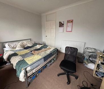 4 bedroom house to rent - Photo 1